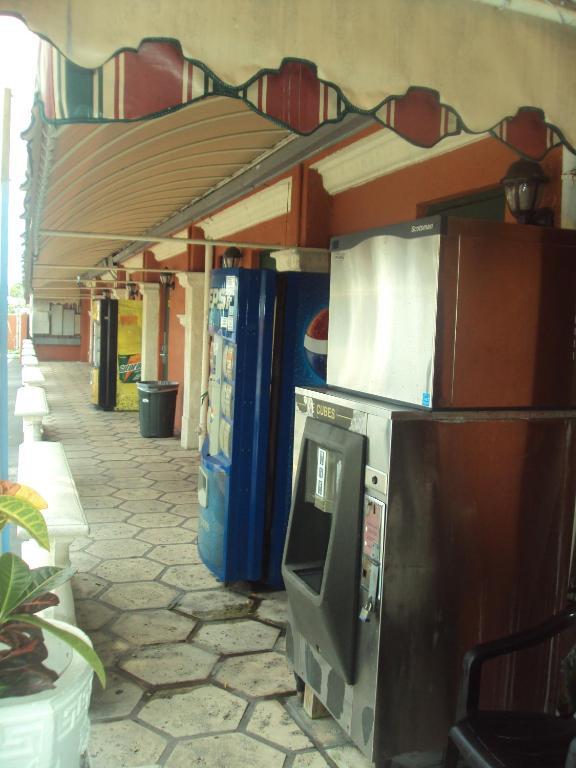 Hialeah Executive Motel 迈阿密泉 外观 照片